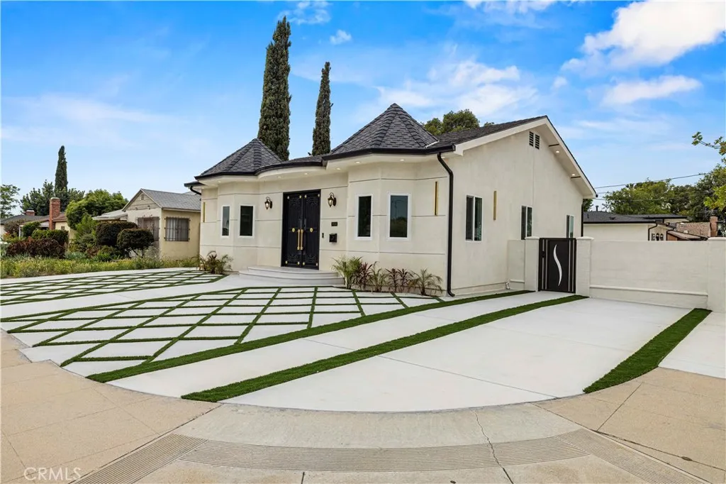 Additional image 38 of 8149 Saint Clair Ave, North Hollywood, CA 91605