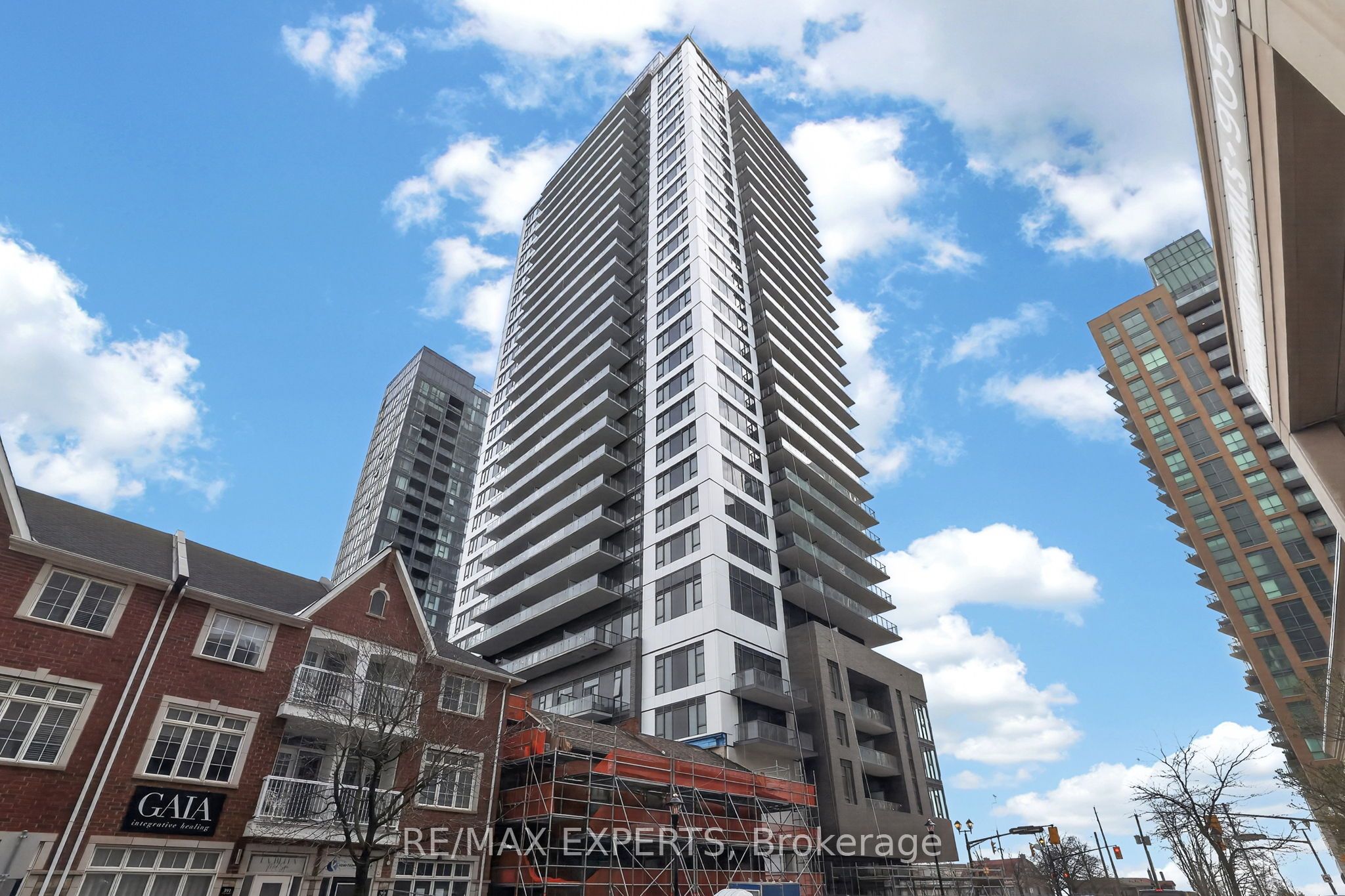 Additional image 3 of 204-2075 Lakeshore Road, Burlington, ON, L7R 1E2