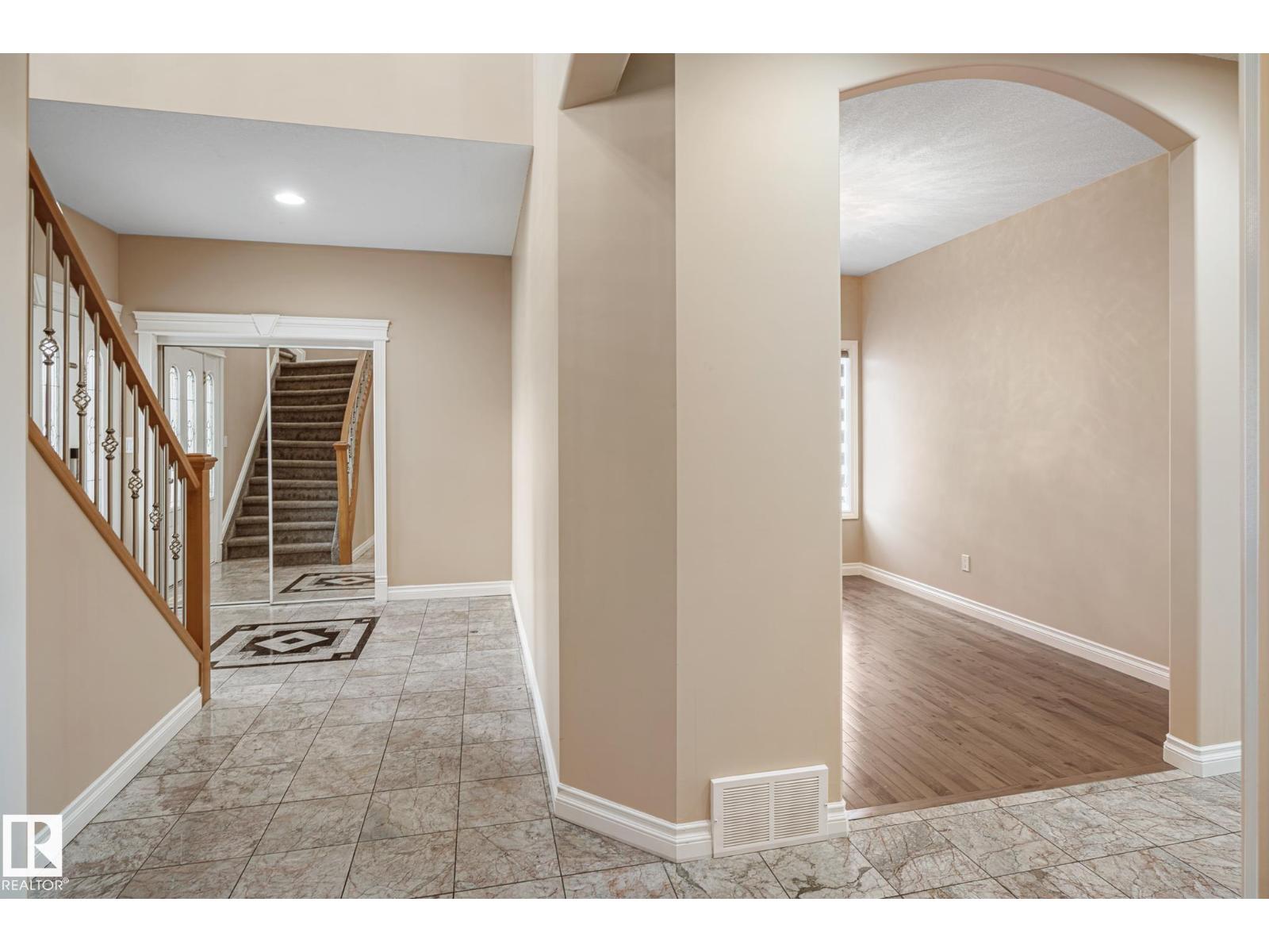 Additional image 3 of 3455 29 Street NW, Edmonton, AB, T6T1Y7