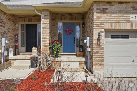 Additional image 8 of 215 Banting Crescent, Essa, ON, L3W 0P8