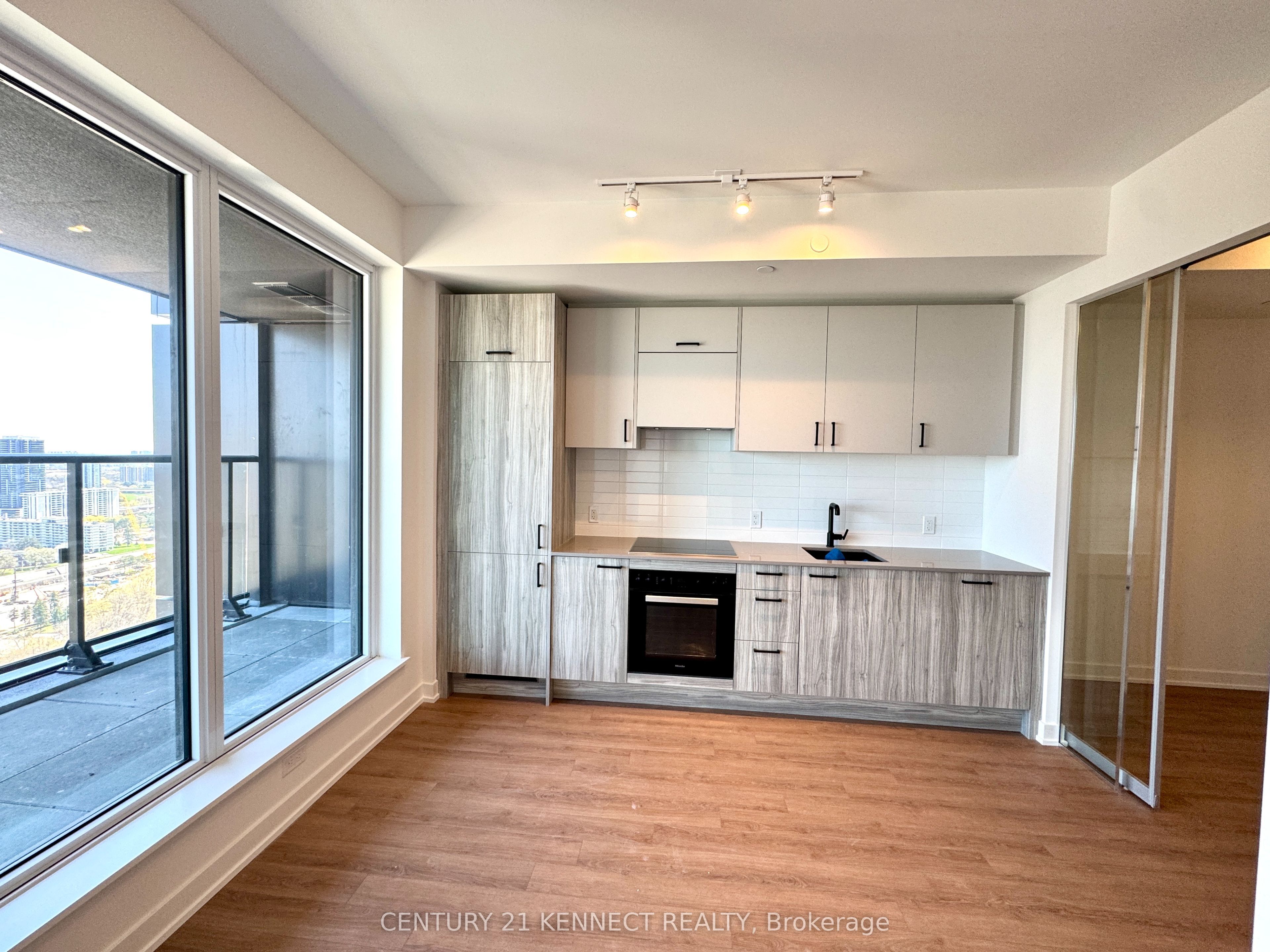 3401-1 Quarrington Lane, Toronto, ON, M3C 0S4