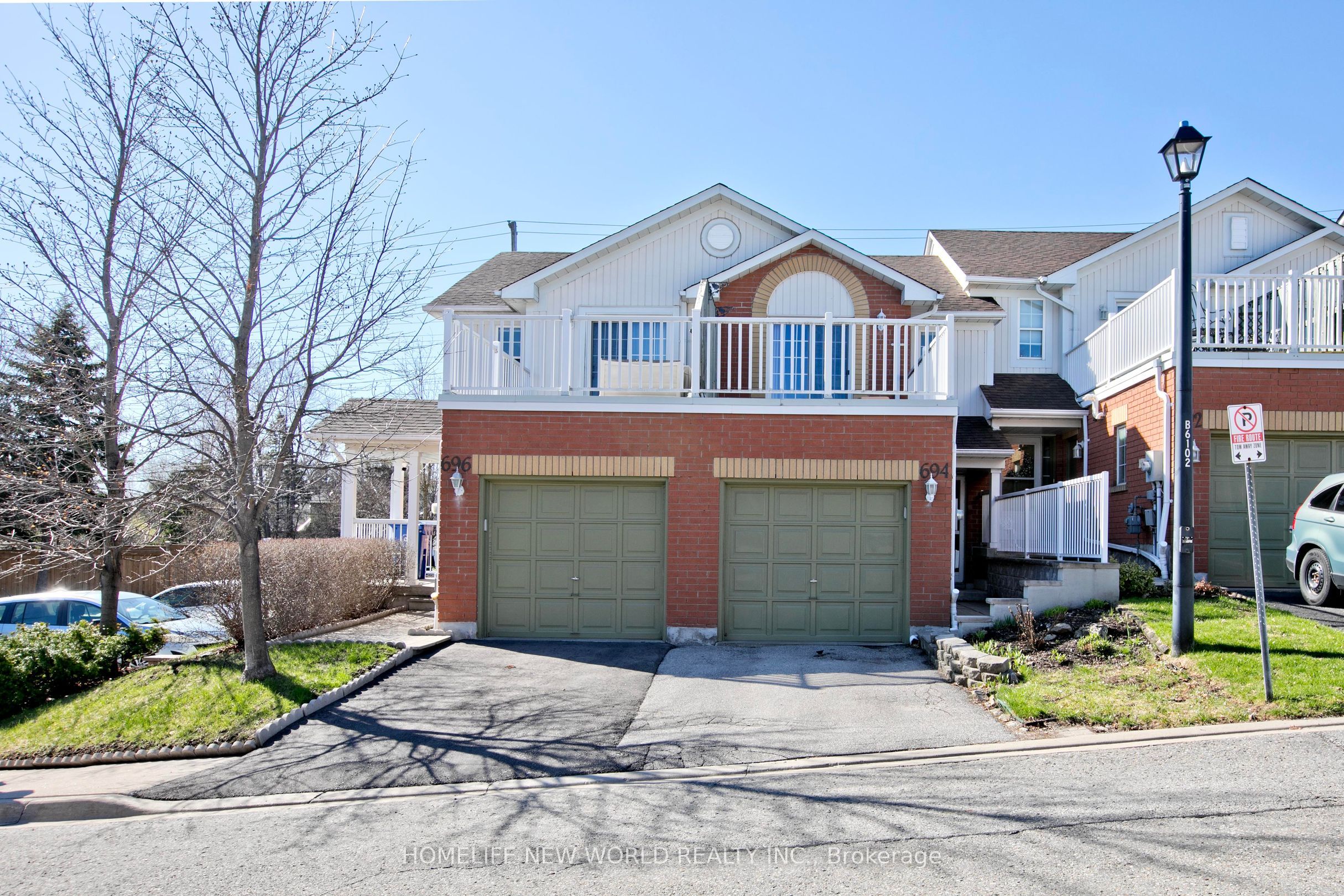 26-694 Limpert Terrace, Newmarket, ON, L3Y 8R2