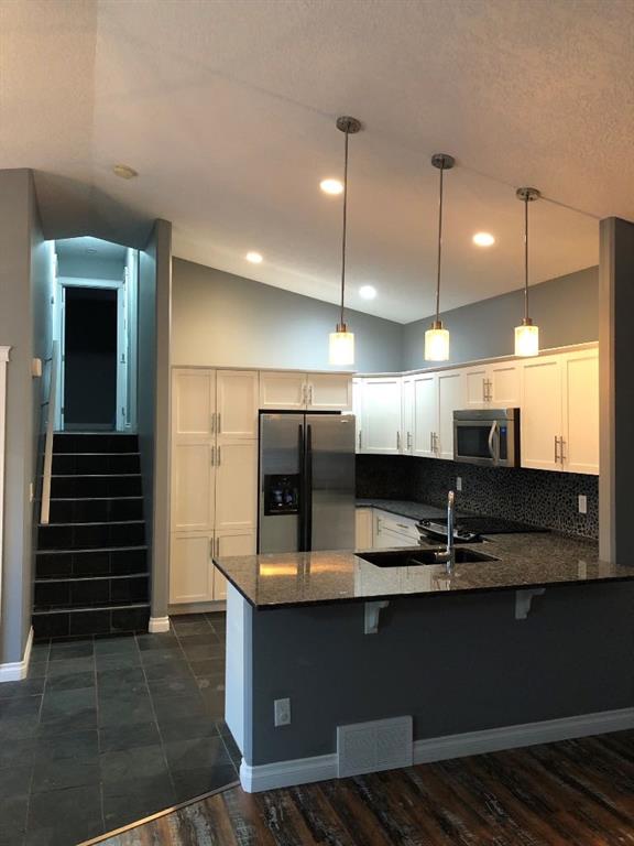 Additional image 4 of 8453 102 Avenue, Grande Prairie, AB, T8X 0N7