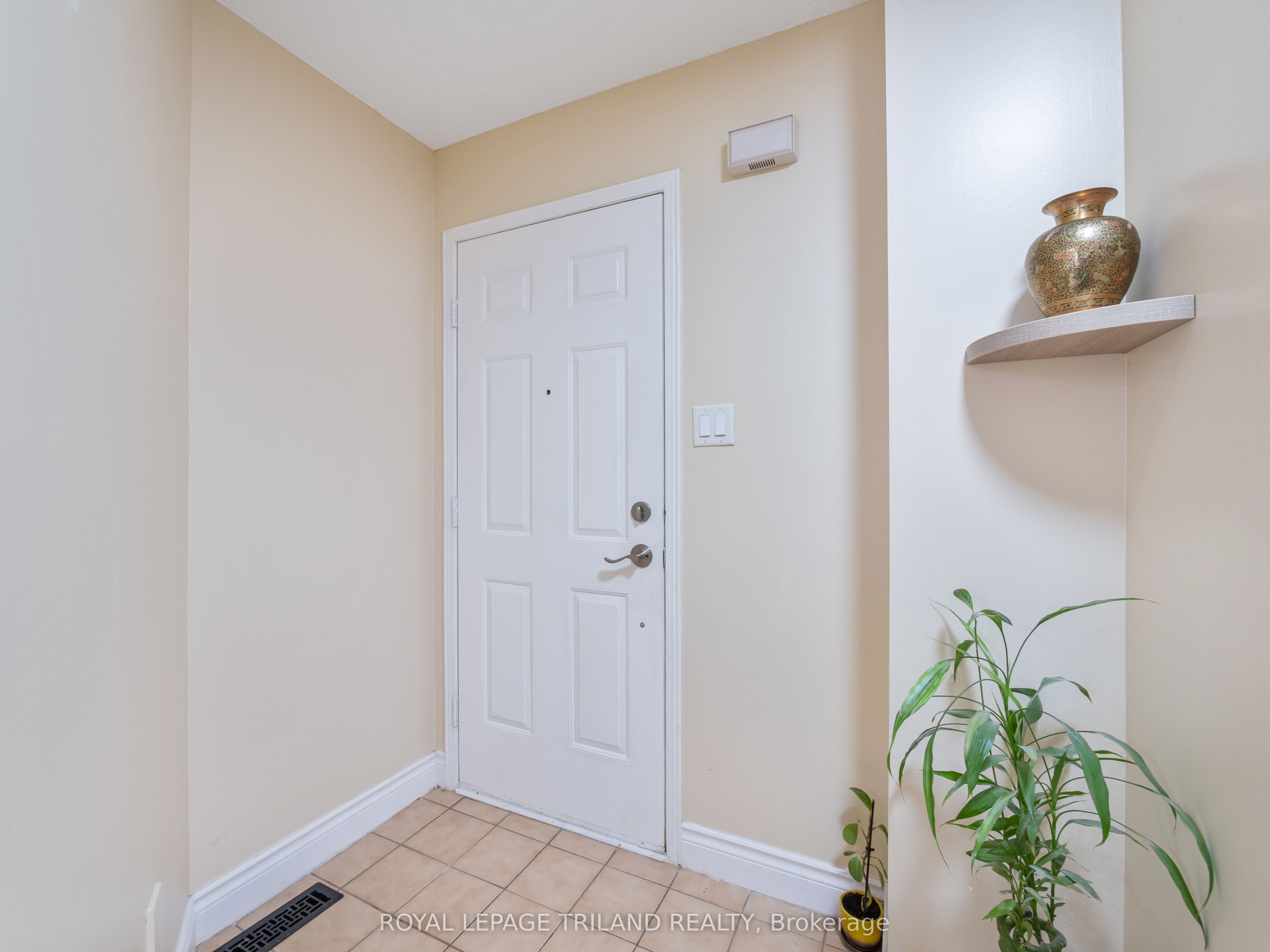 Additional image 5 of 5335 Richborough Drive, Mississauga, ON, L5R 3J9