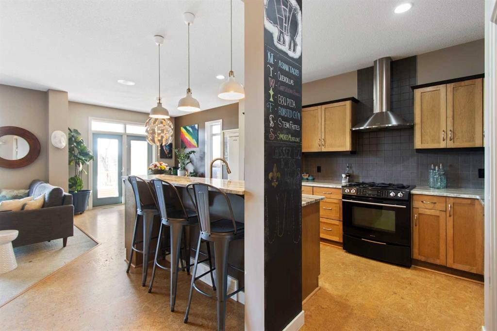 Additional image 4 of 421 Mahogany Court SE, Calgary, AB, T3M 0T7