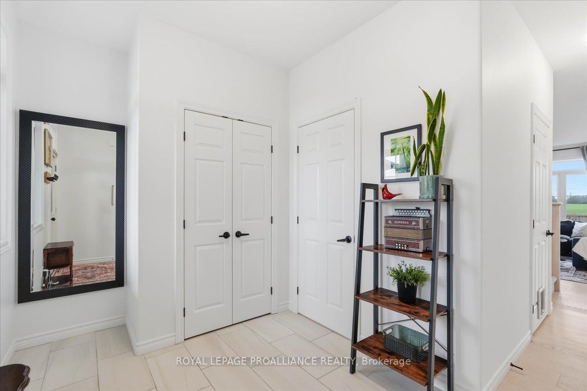 Additional image 4 of 14 Athabaska Drive, Belleville, ON, K8N 0T7