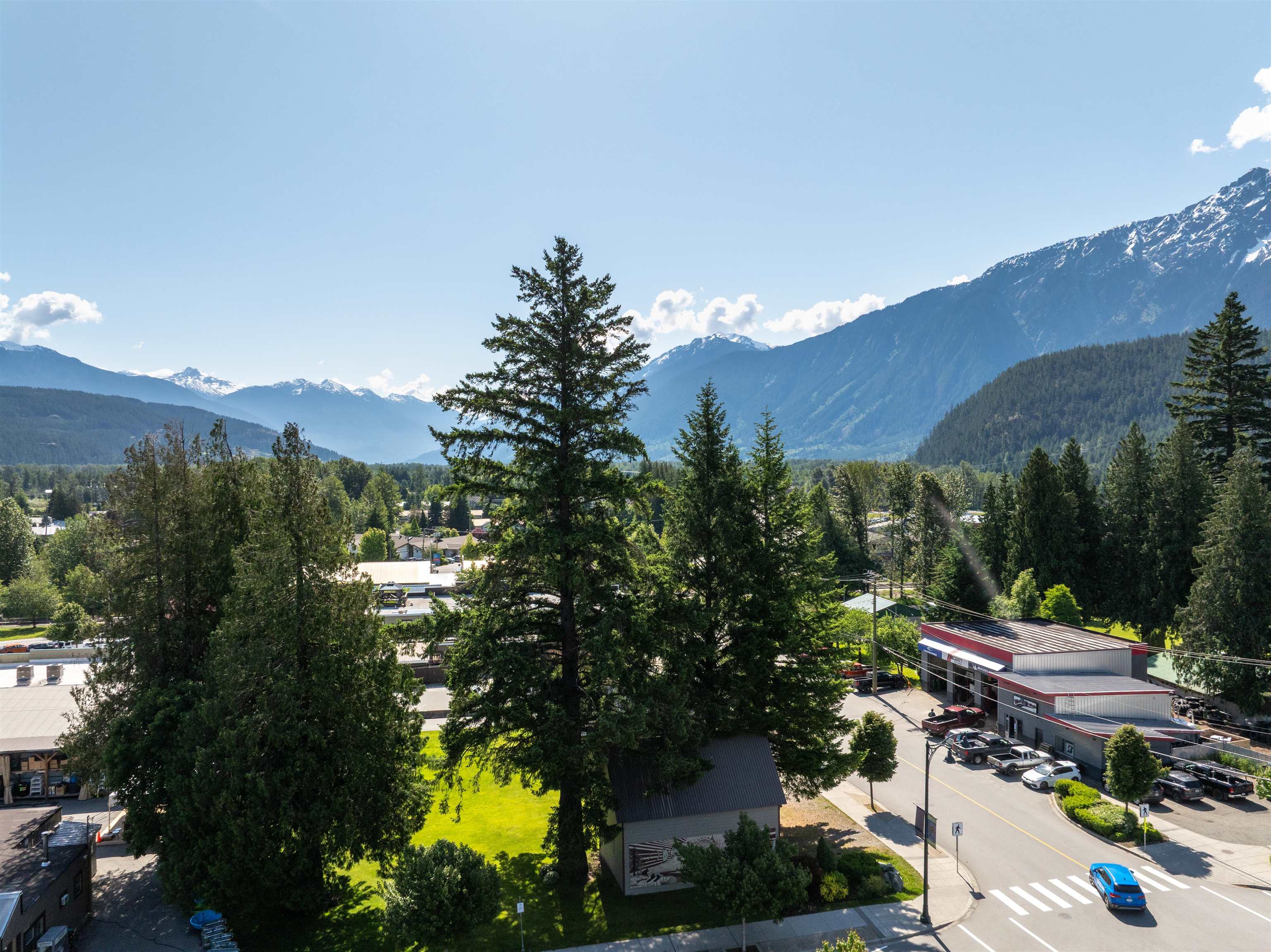 Additional image 5 of 7421 Prospect Street, Pemberton, BC, V0N 2L0