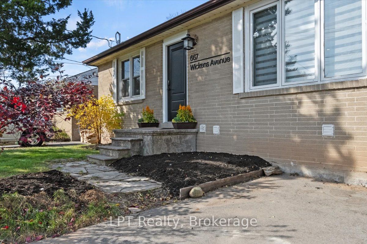 Additional image 2 of 667 Wickens Avenue, Burlington, ON, L7T 3T1