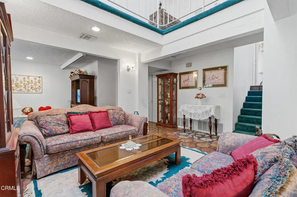 Additional image 5 of 790 N Valley Drive, Westlake Village, CA 91362