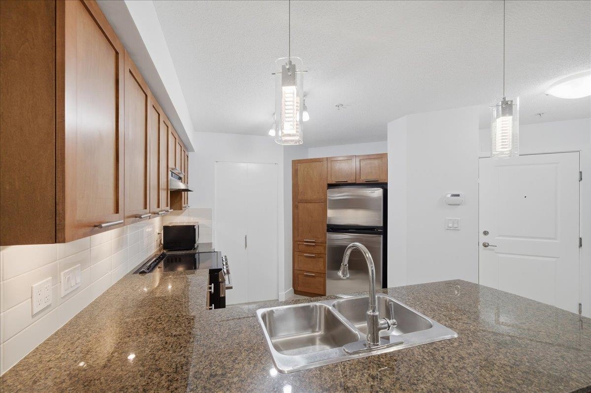 Additional image 5 of 103-19673 Meadow Gardens Way, Pitt Meadows, BC, V3Y 0A1