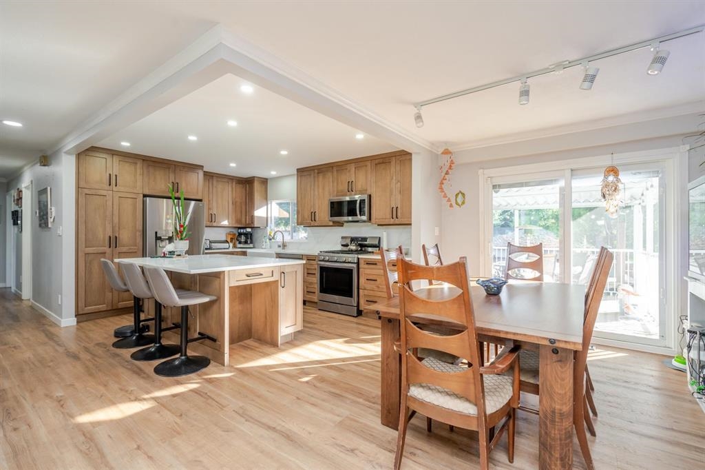 3924 205b Street, Langley, BC, V3A 2B3