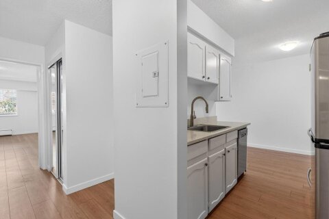 Additional image 8 of 308-170 4th Street W, North Vancouver, BC, V7M 1H5