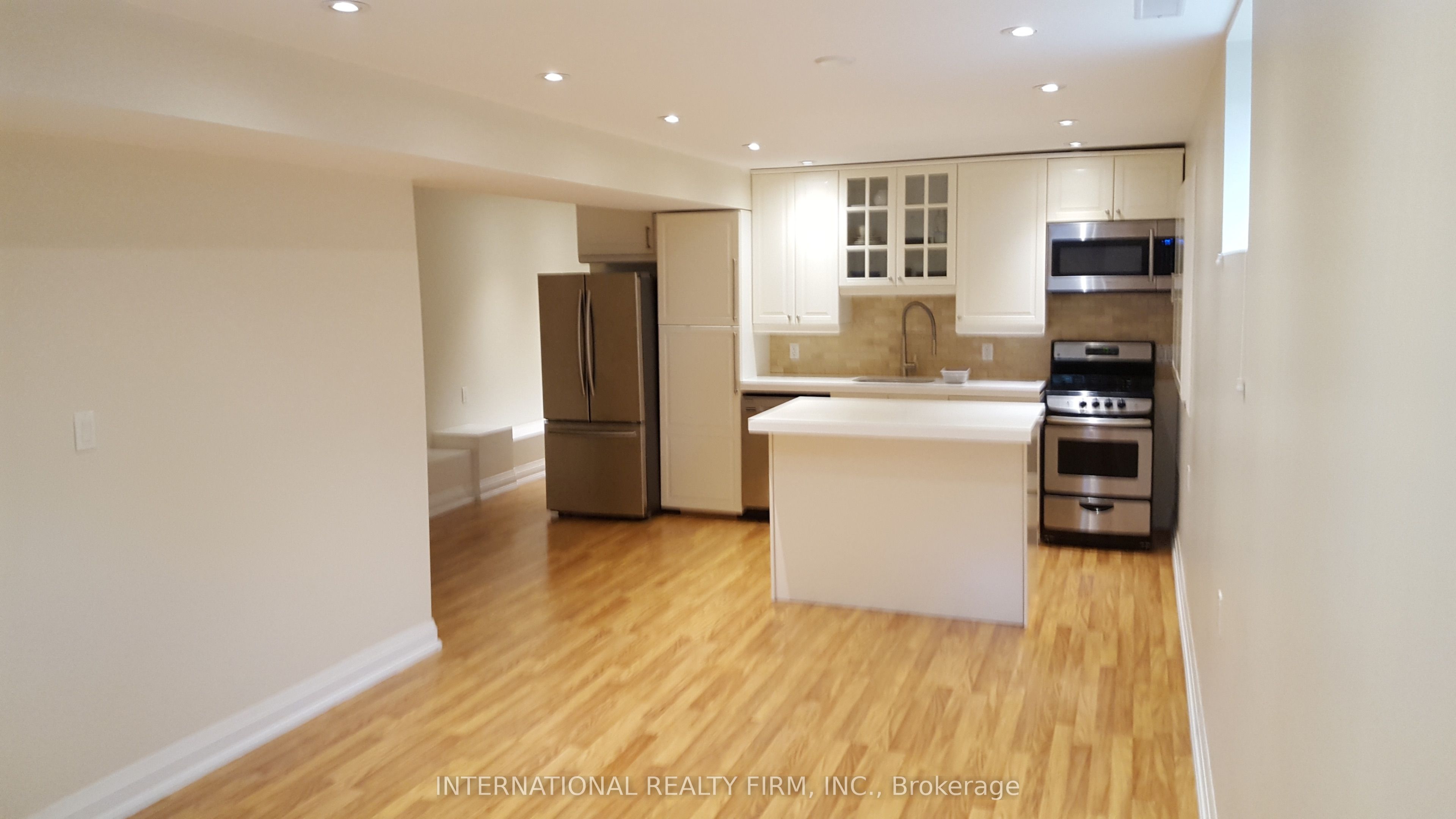 Additional image 2 of Lower-24 Duggan Avenue, Toronto, ON, M4V 1Y2