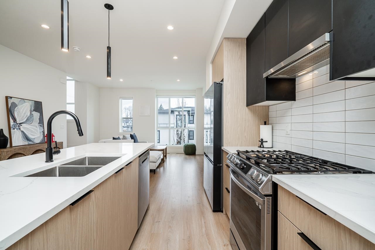 Additional image 3 of 2-7670 207 Street, Langley, BC, V2Y 3N7