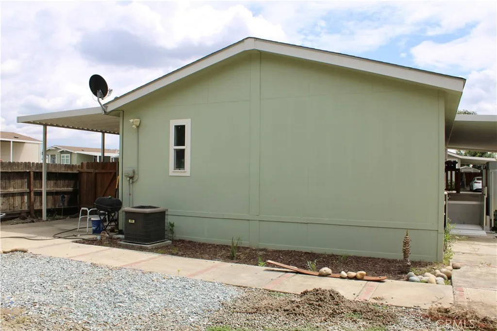 Additional image 67 of 100 S Westwood Street Unit 20, Porterville, CA 93257