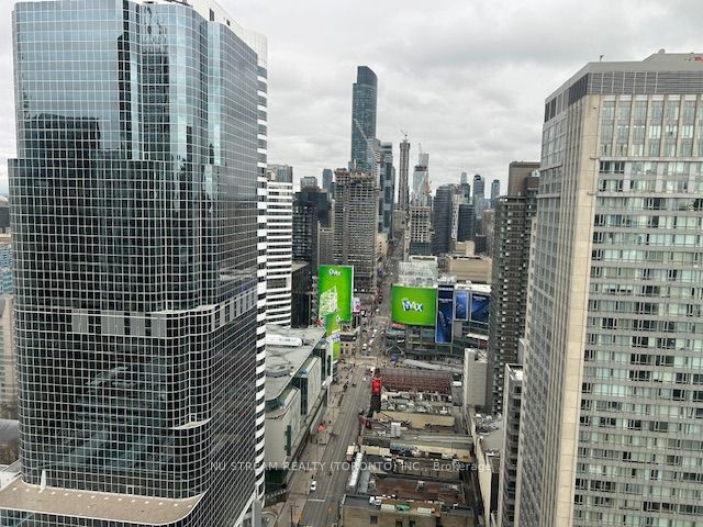 Additional image 2 of 3213-197 Yonge Street, Toronto, ON, M5B 0C1