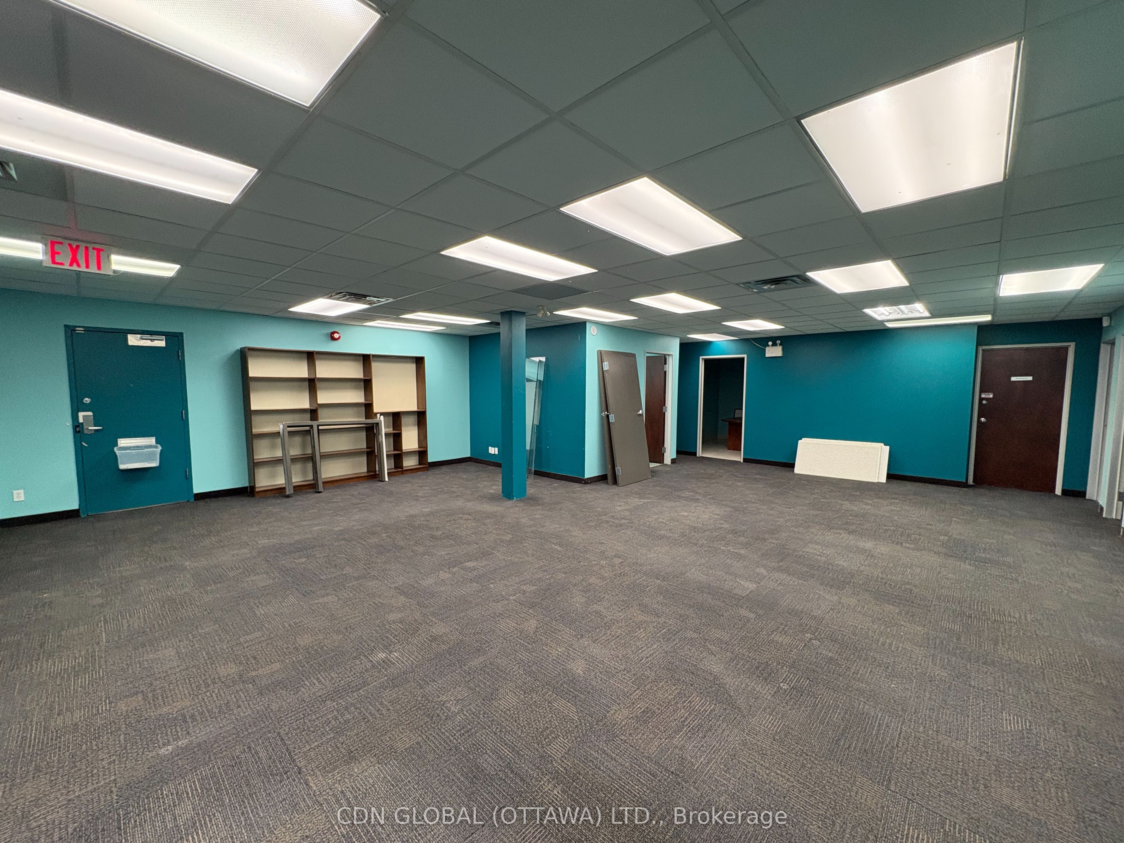 Additional image 3 of 105-2255 St Laurent Boulevard, Ottawa, ON, K1G 4K3