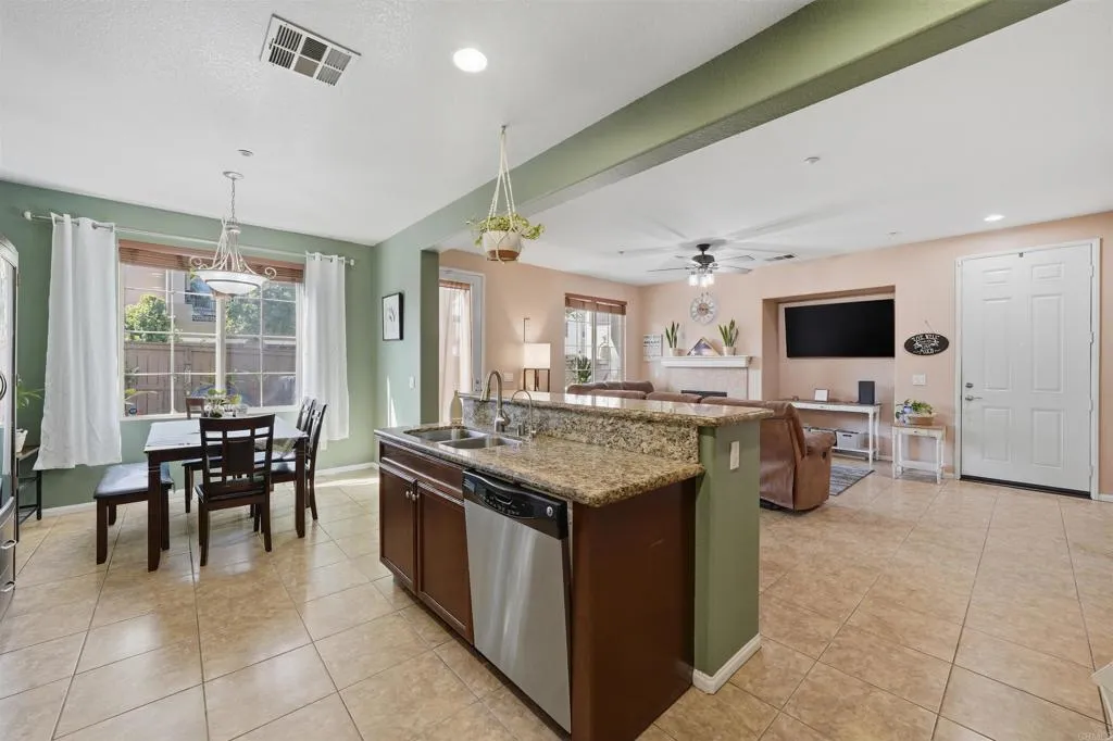 Additional image 47 of 1718 Cripple Creek Dr Unit 3, Chula Vista, CA 91915