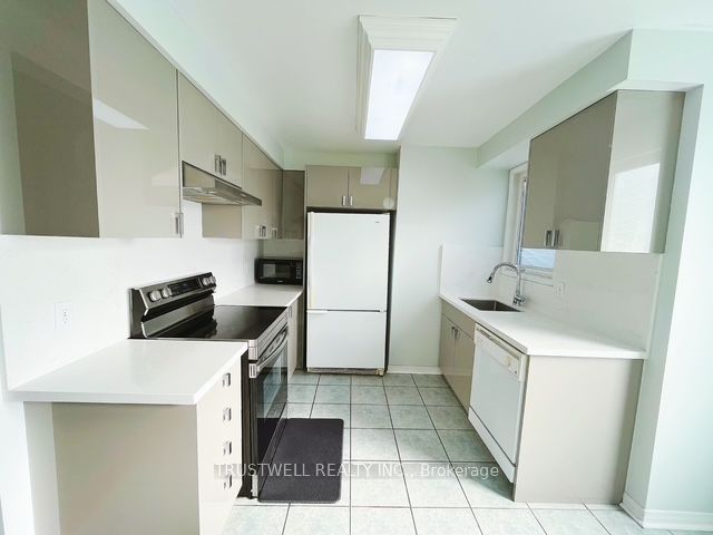 Additional image 4 of 1502-28 Rosebank Drive, Toronto, ON, M1B 5Z1