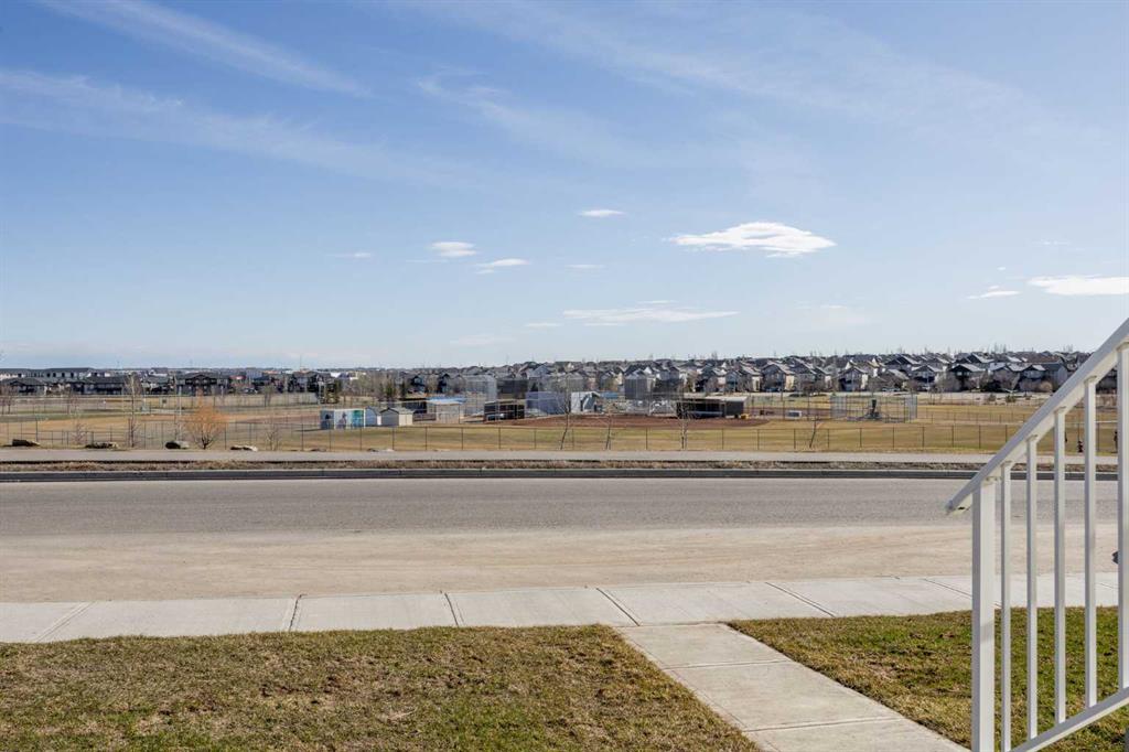 Additional image 4 of 3014 Chinook Winds Drive SW, Airdrie, AB, T4B 5P6