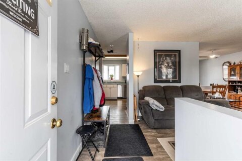 Additional image 8 of 2405 16 Avenue SE, Medicine Hat, AB, T1A 3T5