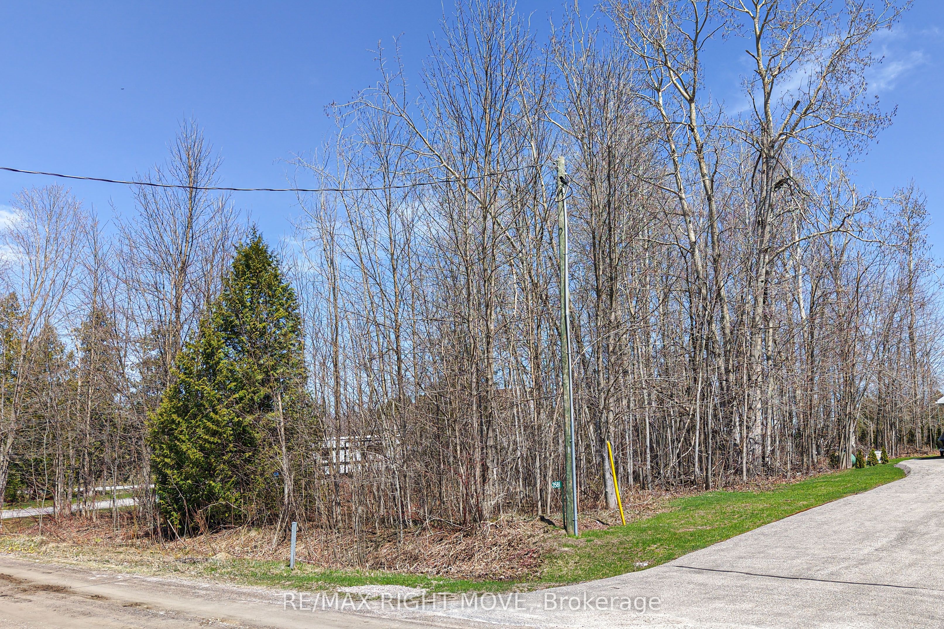 Additional image 3 of 3585 Peter Street, Ramara, ON, L0K 1B0