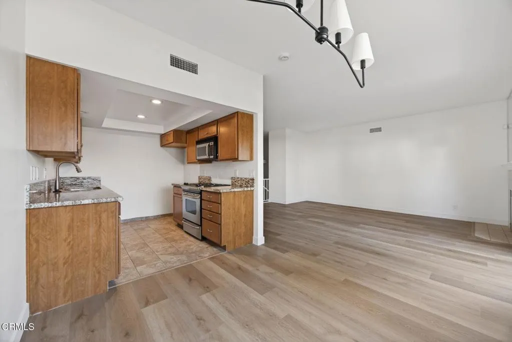 Additional image 13 of 165 Courtyard Drive, Port Hueneme, CA 93041