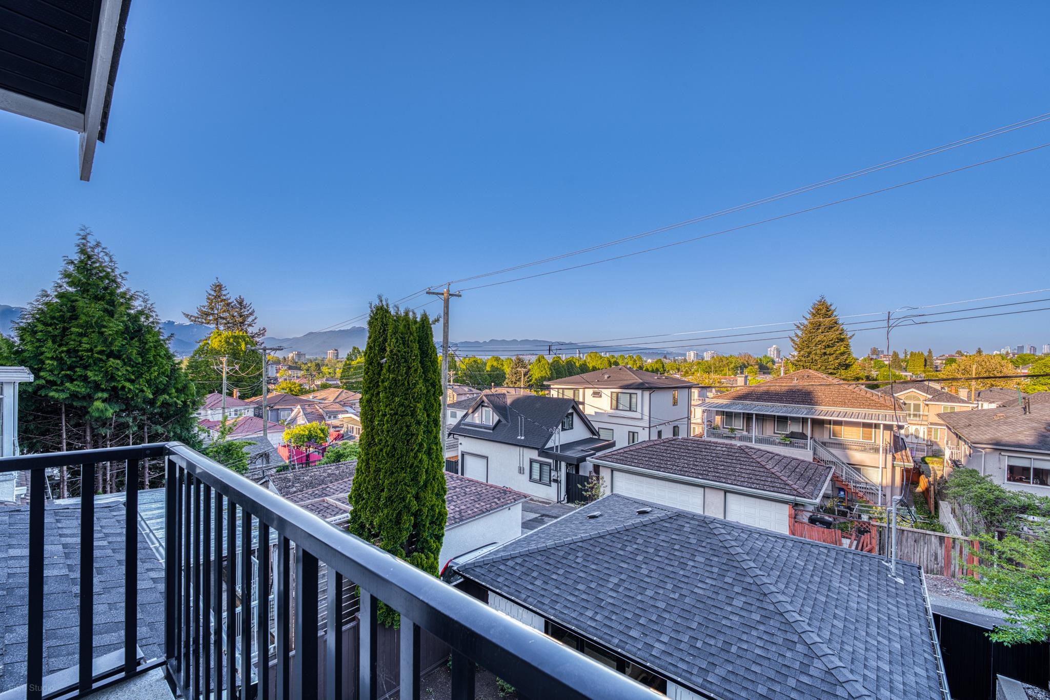 Additional image 3 of 4990 Sherbrooke Street, Vancouver, BC, V5W 3M2