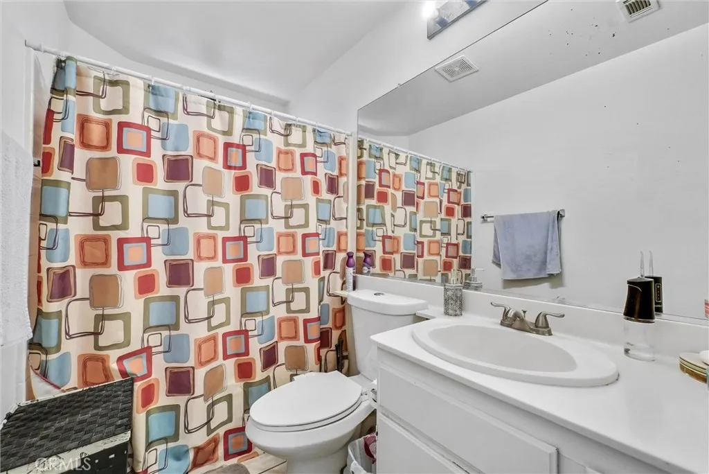 Additional image 46 of 565 Berkshire Ln, San Jacinto, CA 92583