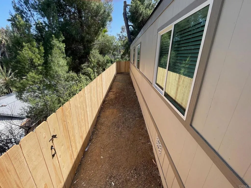 13490 Hwy 8 Business Unit 9, Lakeside, CA 92040