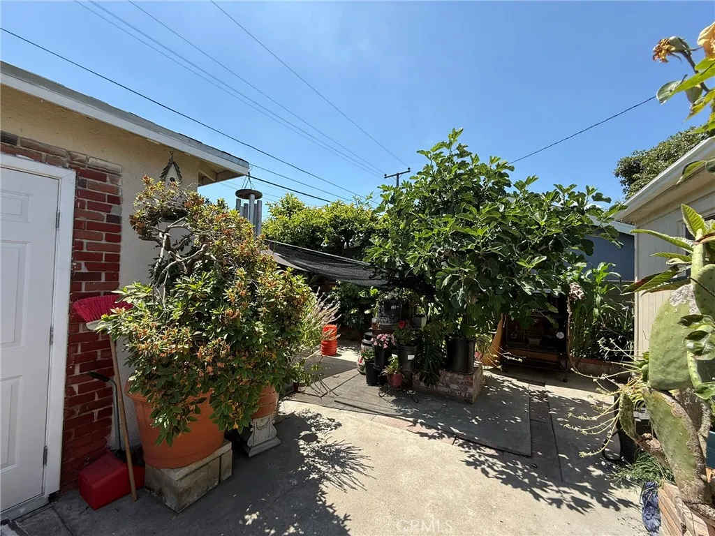 Additional image 38 of 2714 E Harrison St, Carson, CA 90810