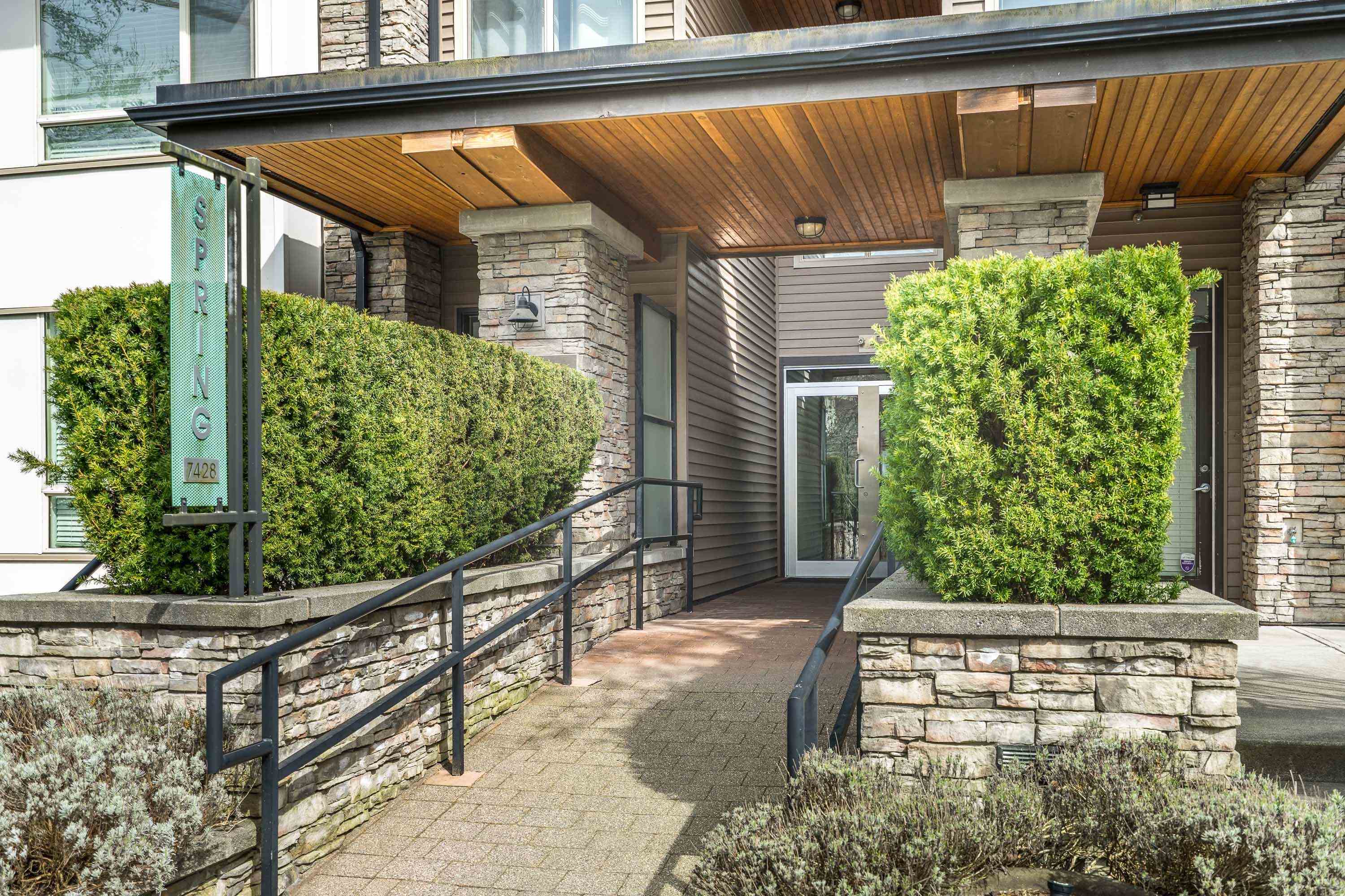 Additional image 3 of 302-7428 Byrnepark Walk, Burnaby, BC, V3N 0B4