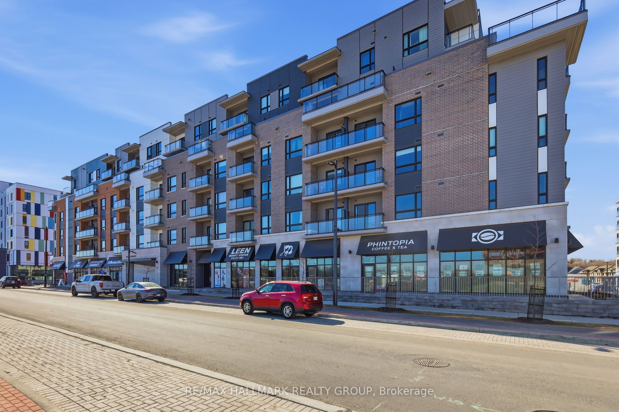 Additional image 3 of 218-1350 Hemlock Road, Ottawa, ON, K1K 5C2