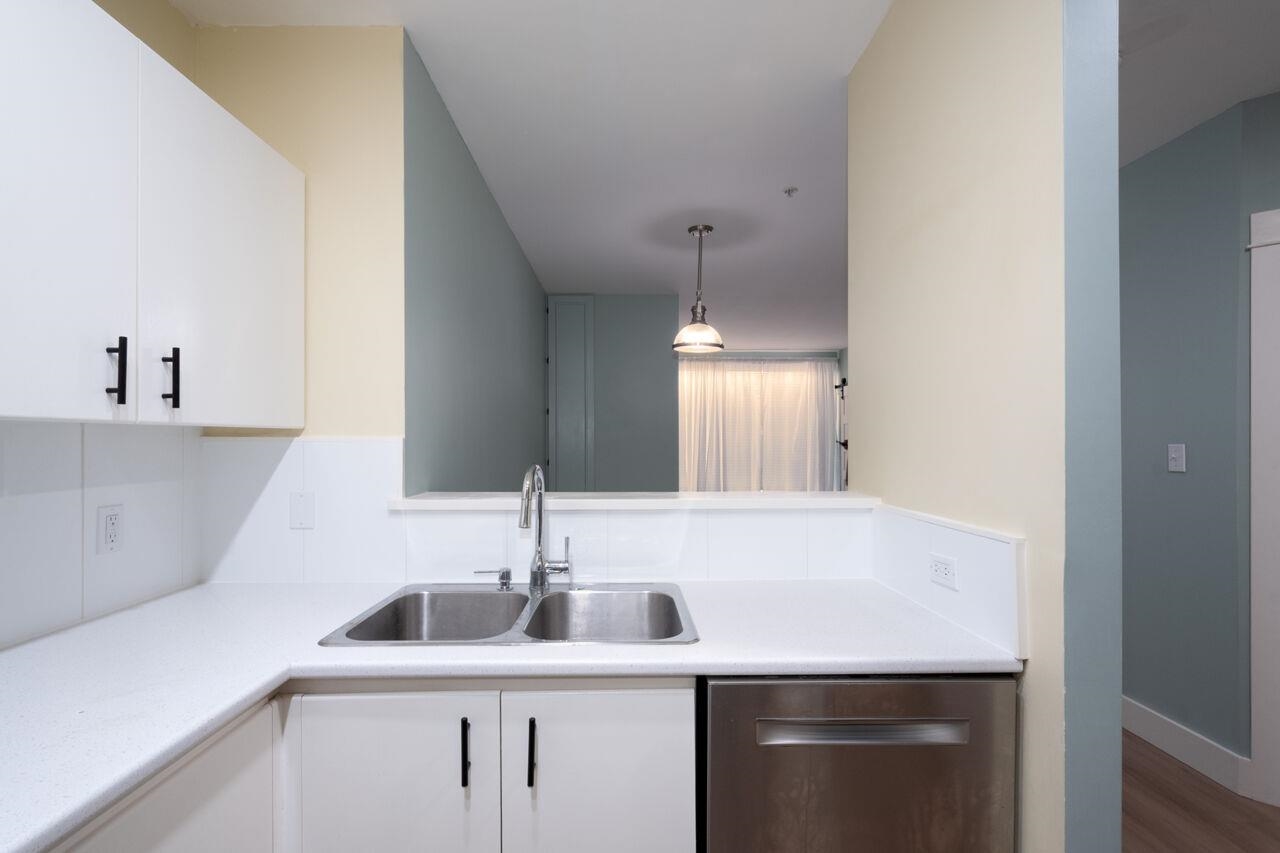 Additional image 4 of 310-1177 Hornby Street, Vancouver, BC, V6Z 2E9