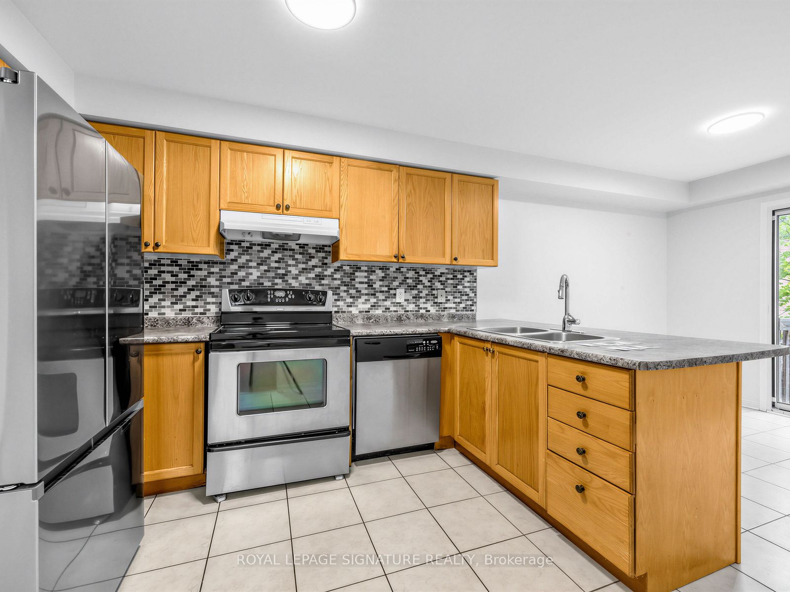 Additional image 4 of 5-6035 Bidwell Trail, Mississauga, ON, L5V 3C8
