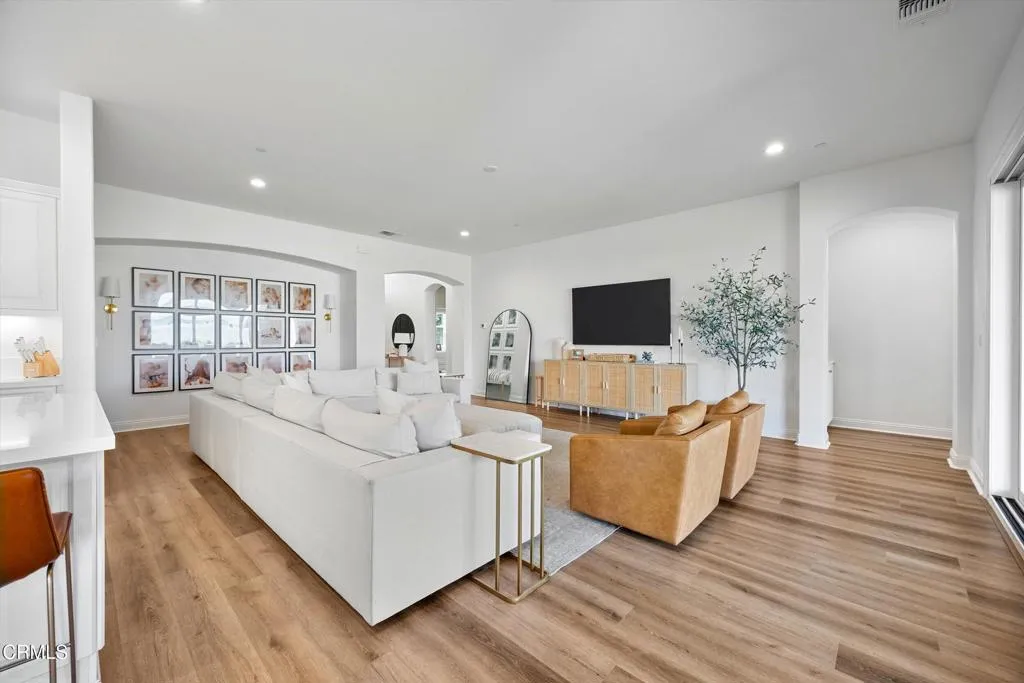 Additional image 72 of 3326 Madrone Lane, Bakersfield, CA 93311
