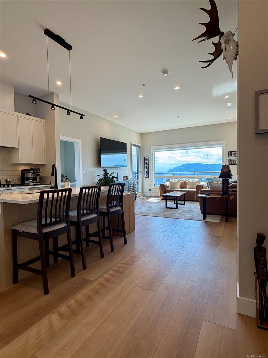 Additional image 3 of 614-1810 Selenite Place, Langford, BC, V9B 7E2