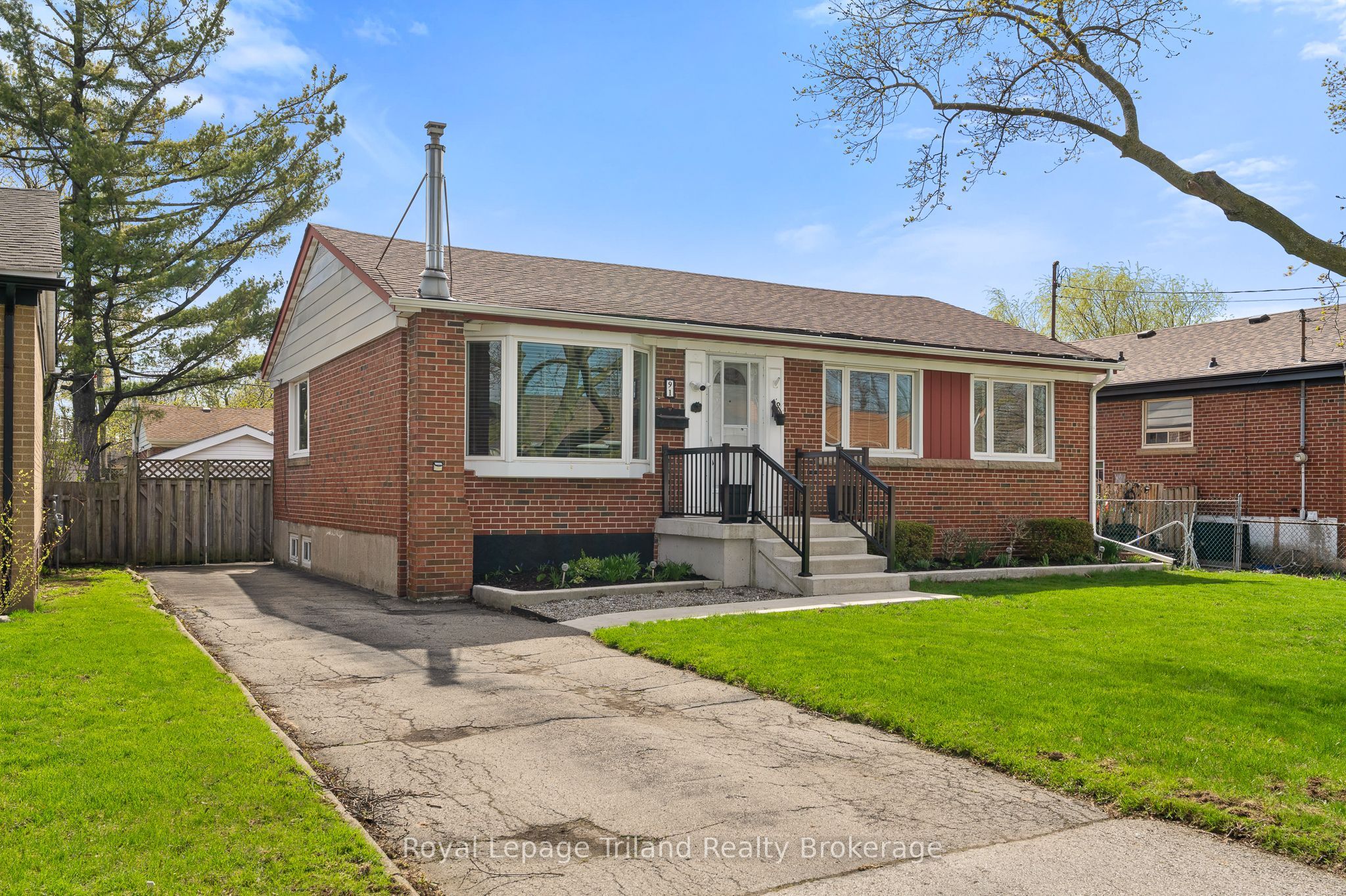 91 Wise Crescent, Hamilton, ON, L8T 2L7