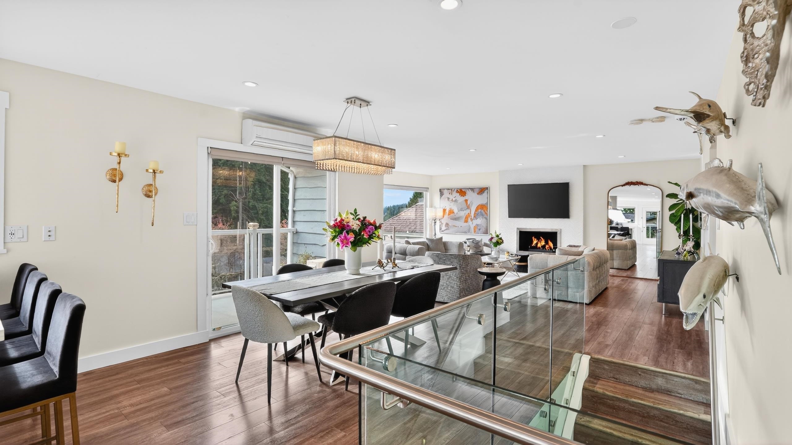 Additional image 2 of 668 Alpine Court, North Vancouver, BC, V7R 2L8