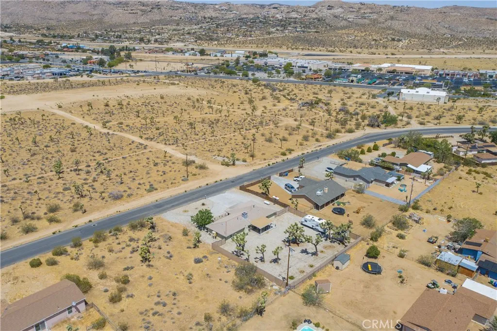 Additional image 65 of 7053 Balsa Ave, Yucca Valley, CA 92284