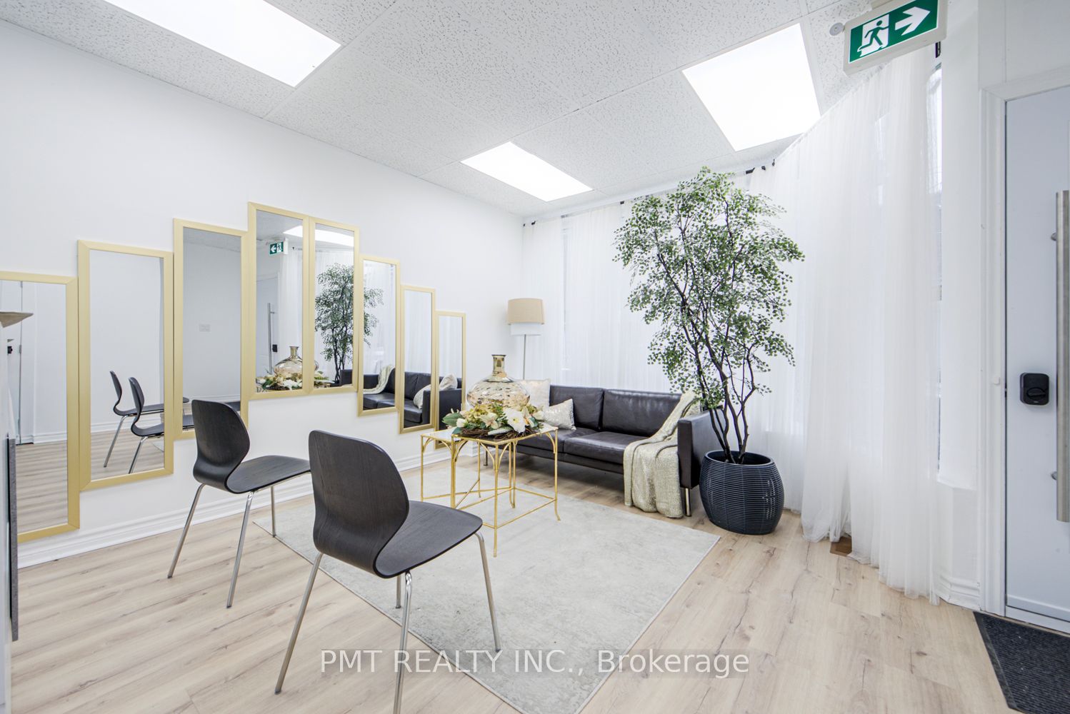 Additional image 2 of 1092 Bathurst Street, Toronto, ON, M5R 3G9