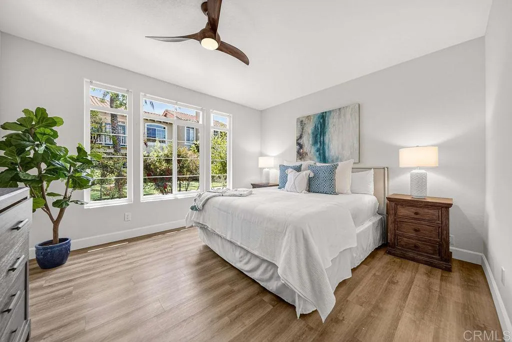 3404 Cameo Drive Unit 2, Oceanside, CA 92056 photo 3