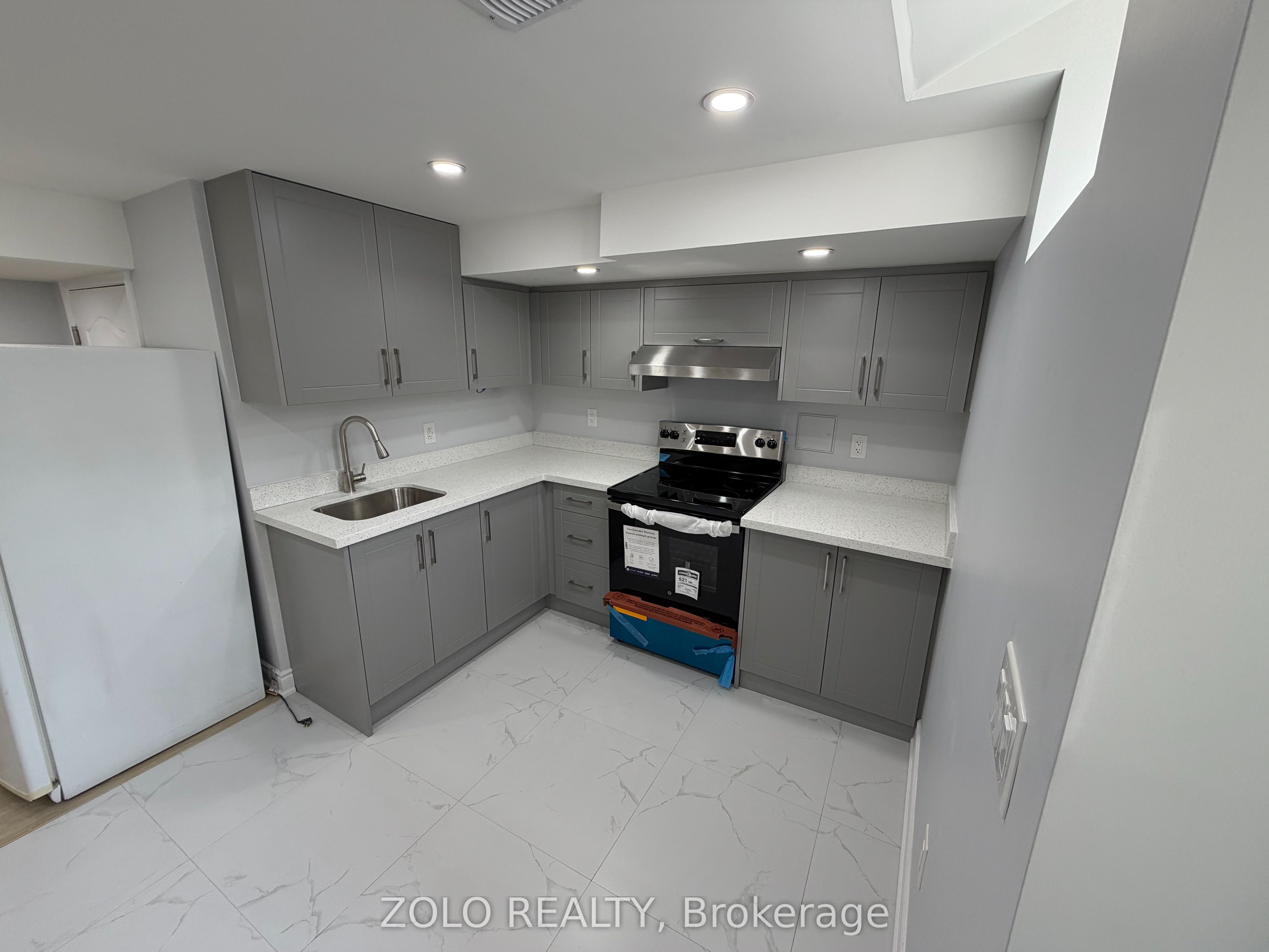 Additional image 2 of Lower - 4792 Glasshill Grove, Mississauga, ON, L5M 7R5