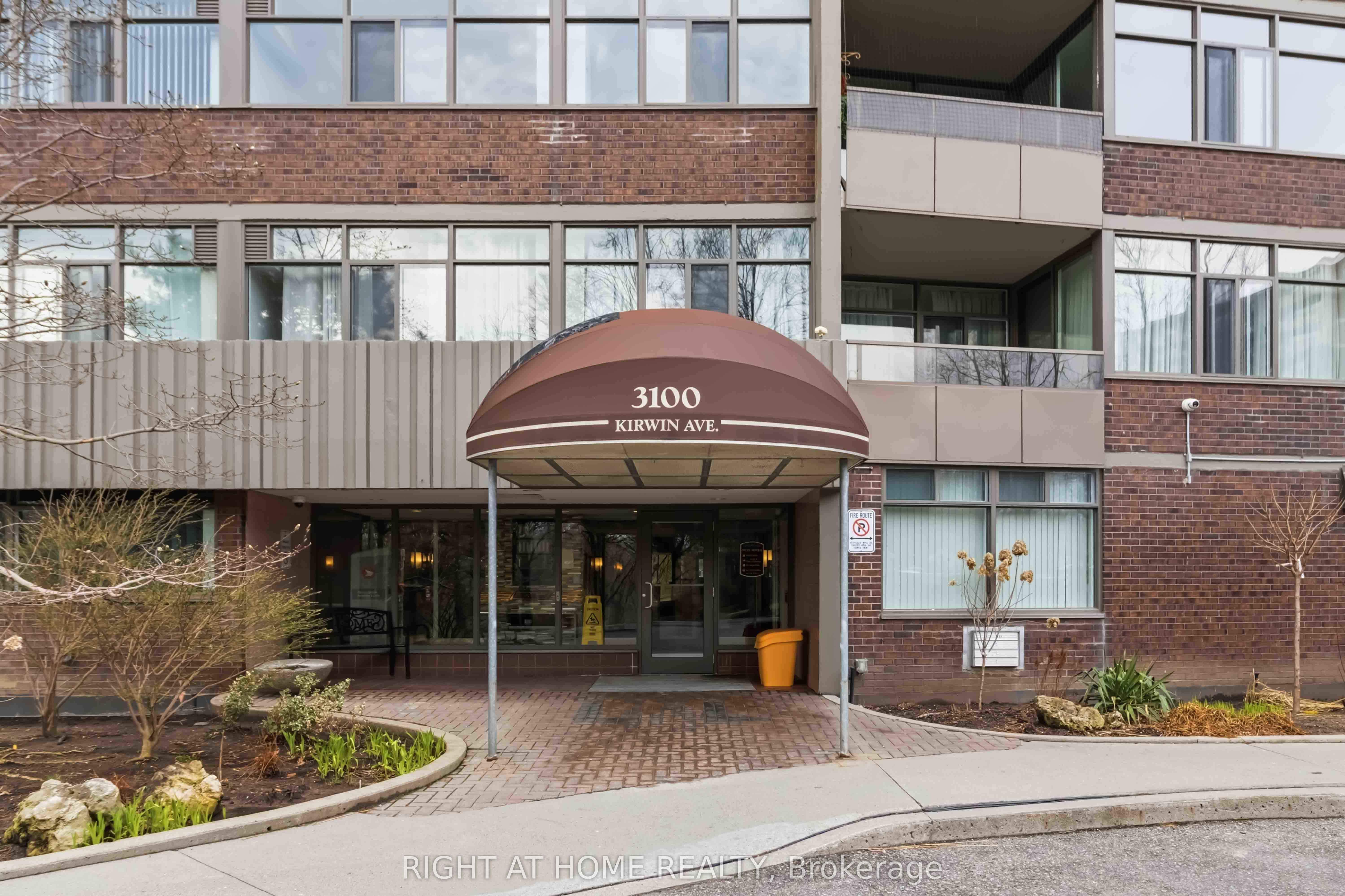 Additional image 3 of 2107-3100 Kirwin Avenue, Mississauga, ON, L5A 3S6