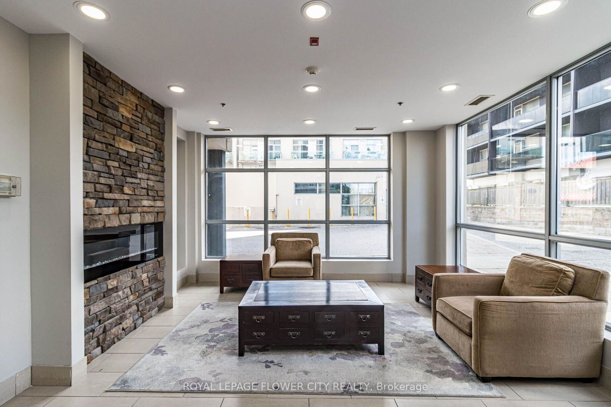 Additional image 5 of 907-2464 Weston Road, Toronto, ON, M9N 0A2