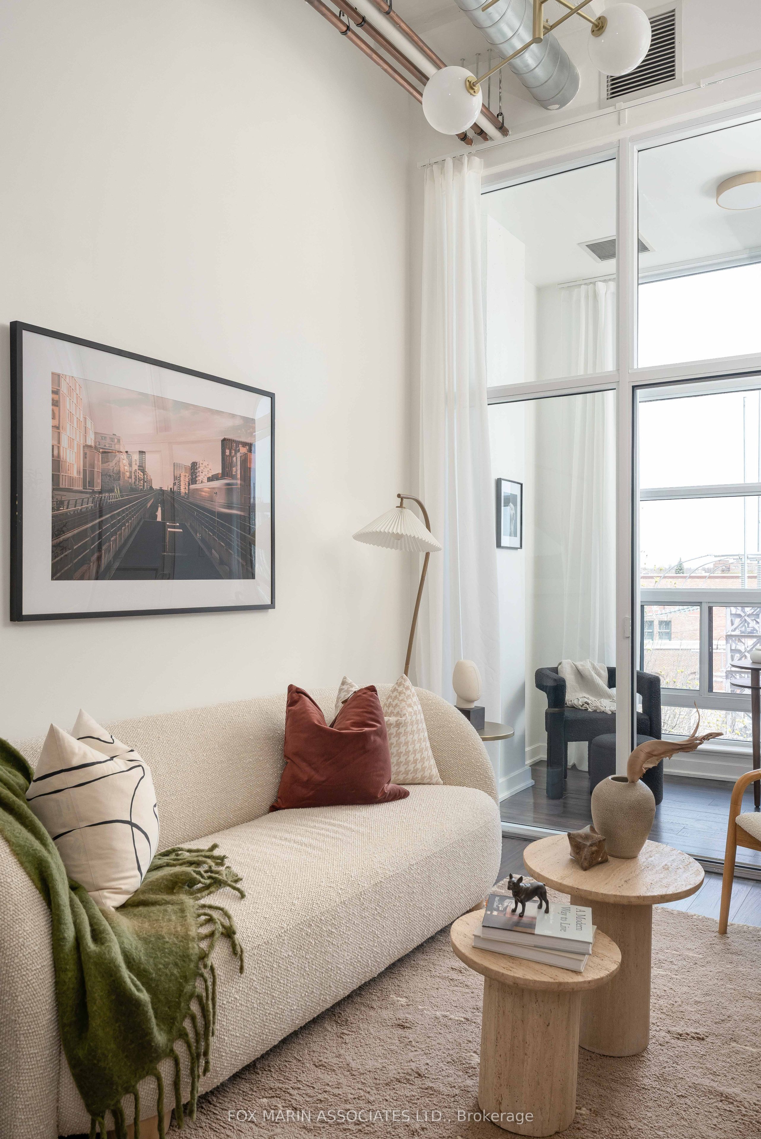 Additional image 5 of 430-380 Macpherson Avenue, Toronto, ON, M4V 3E3