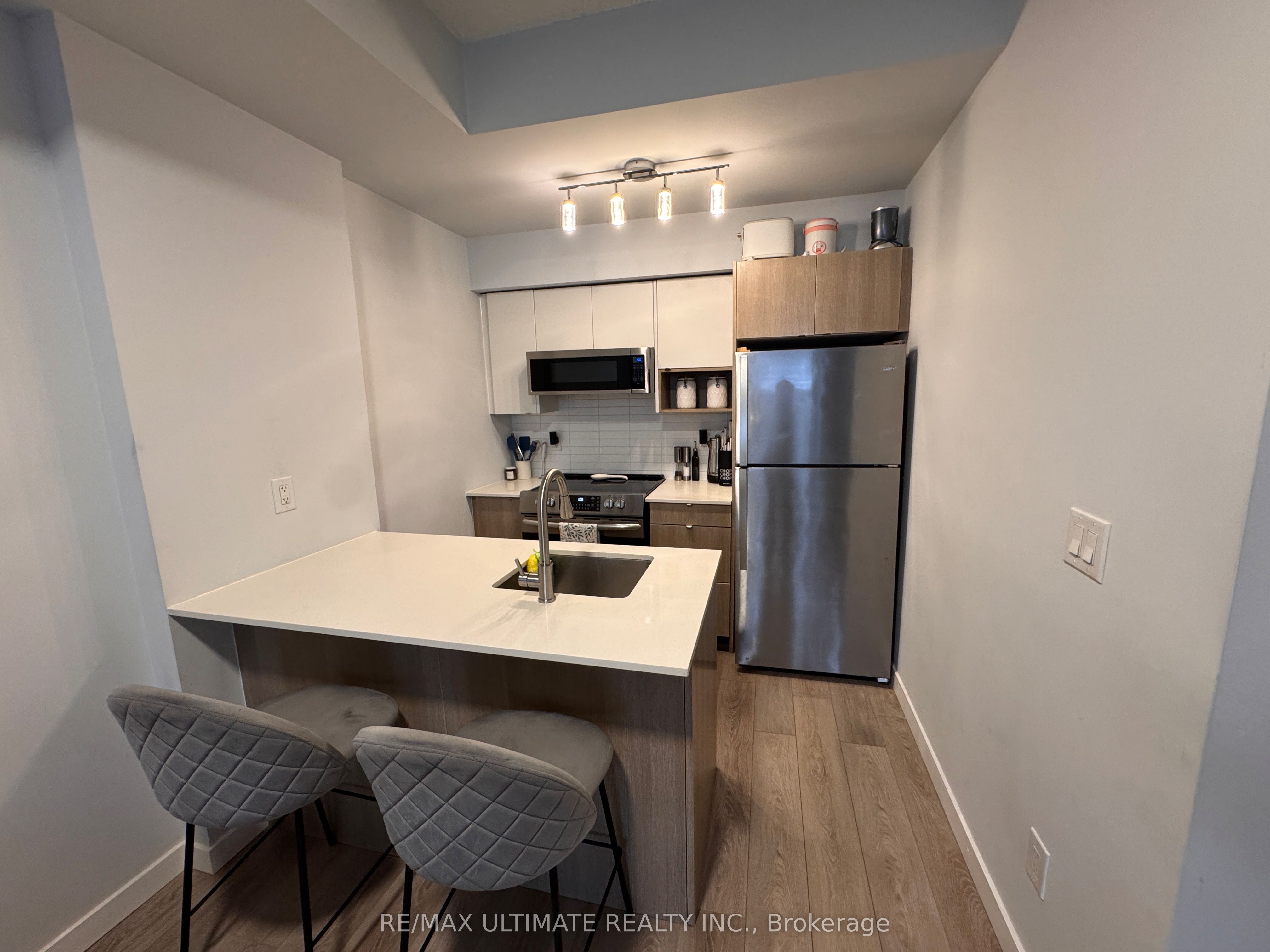 Additional image 4 of 113-1135 Cooke Boulevard, Burlington, ON, L7T 0C3