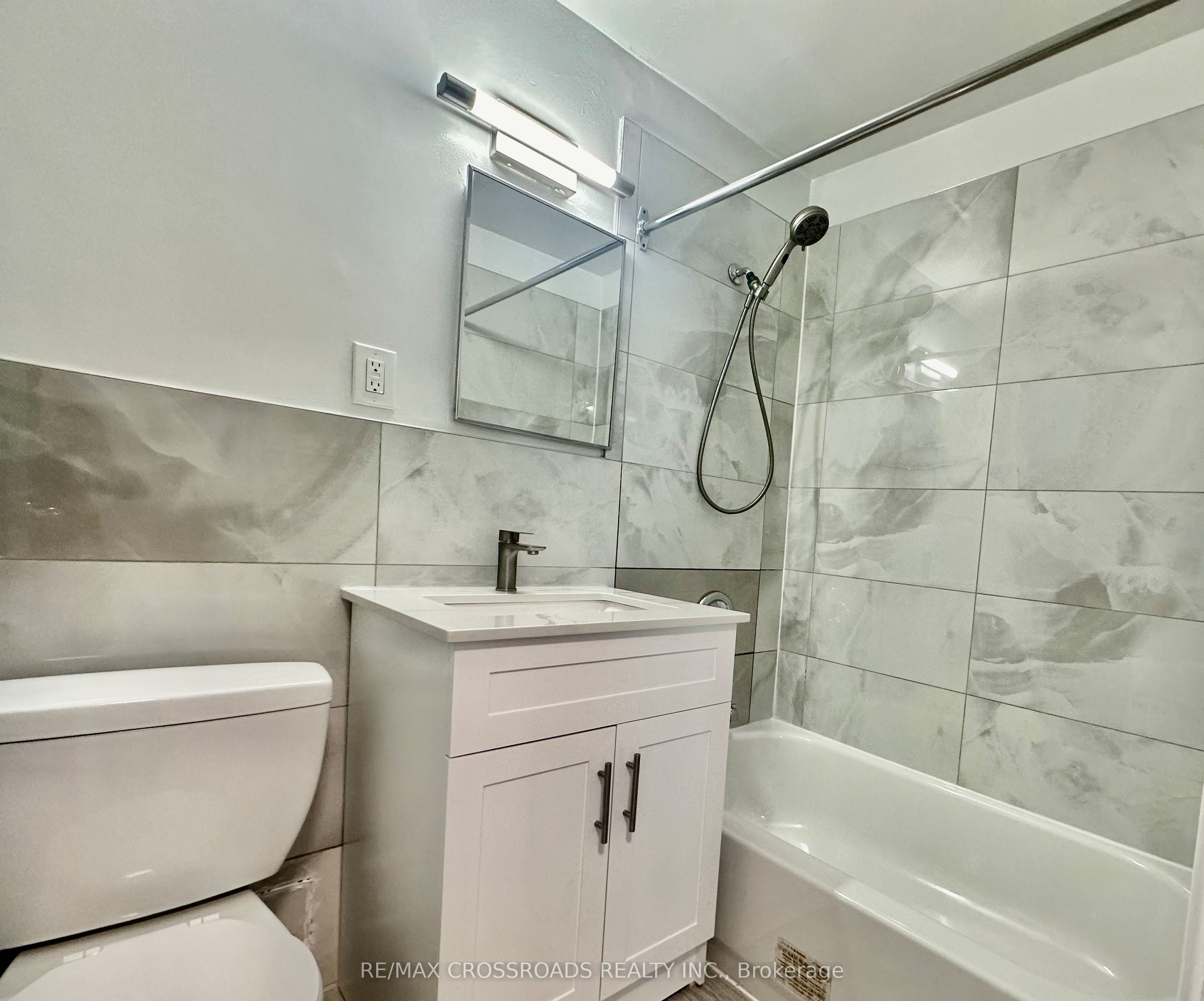 Additional image 6 of 610-363 Lakeshore Road E, Mississauga, ON, L5G 1H7