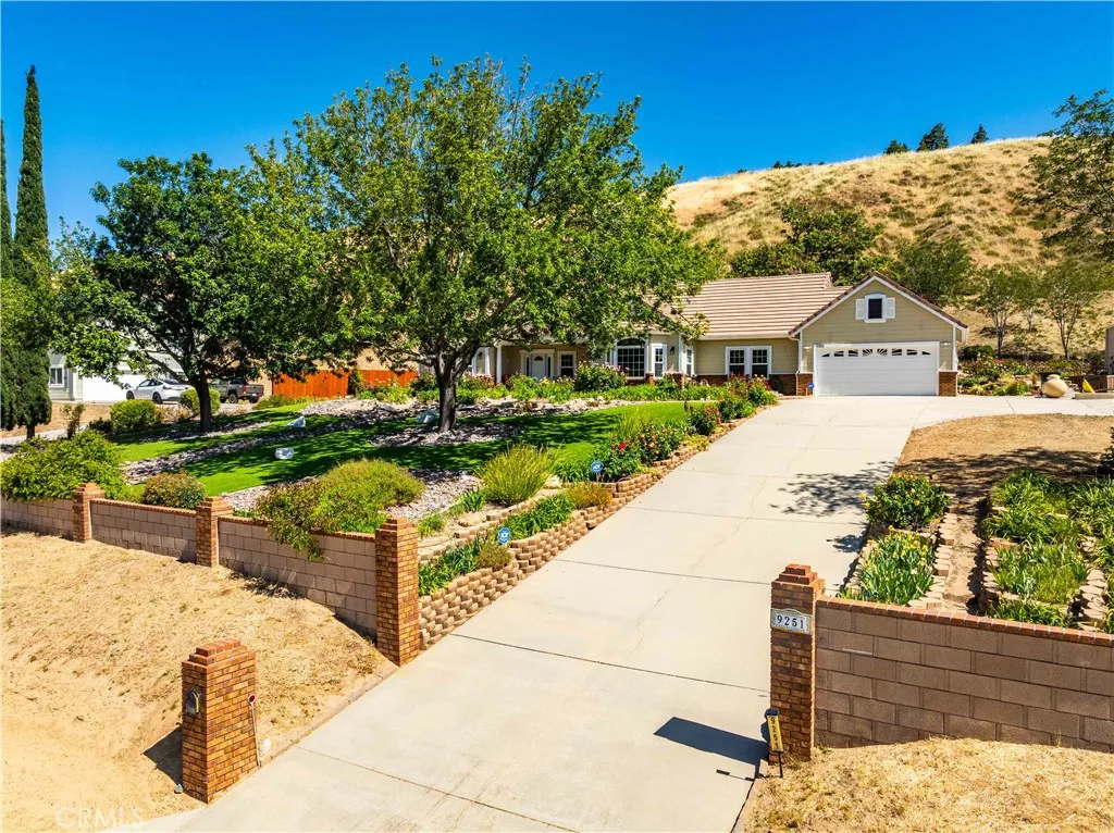 Additional image 54 of 9251 Elizabeth Lake Rd, Leona Valley, CA 93551