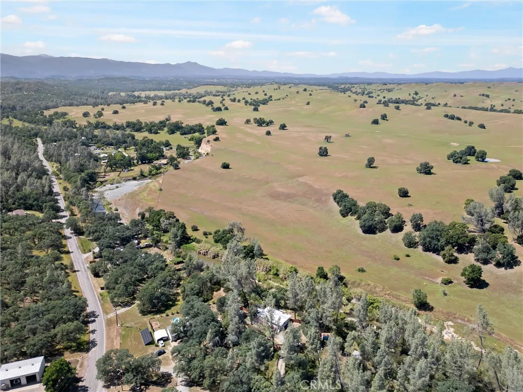 16560 Elder Creek Cir, Corning, CA 96021